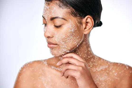 Advantages of Using Body Scrub and How to Use It
